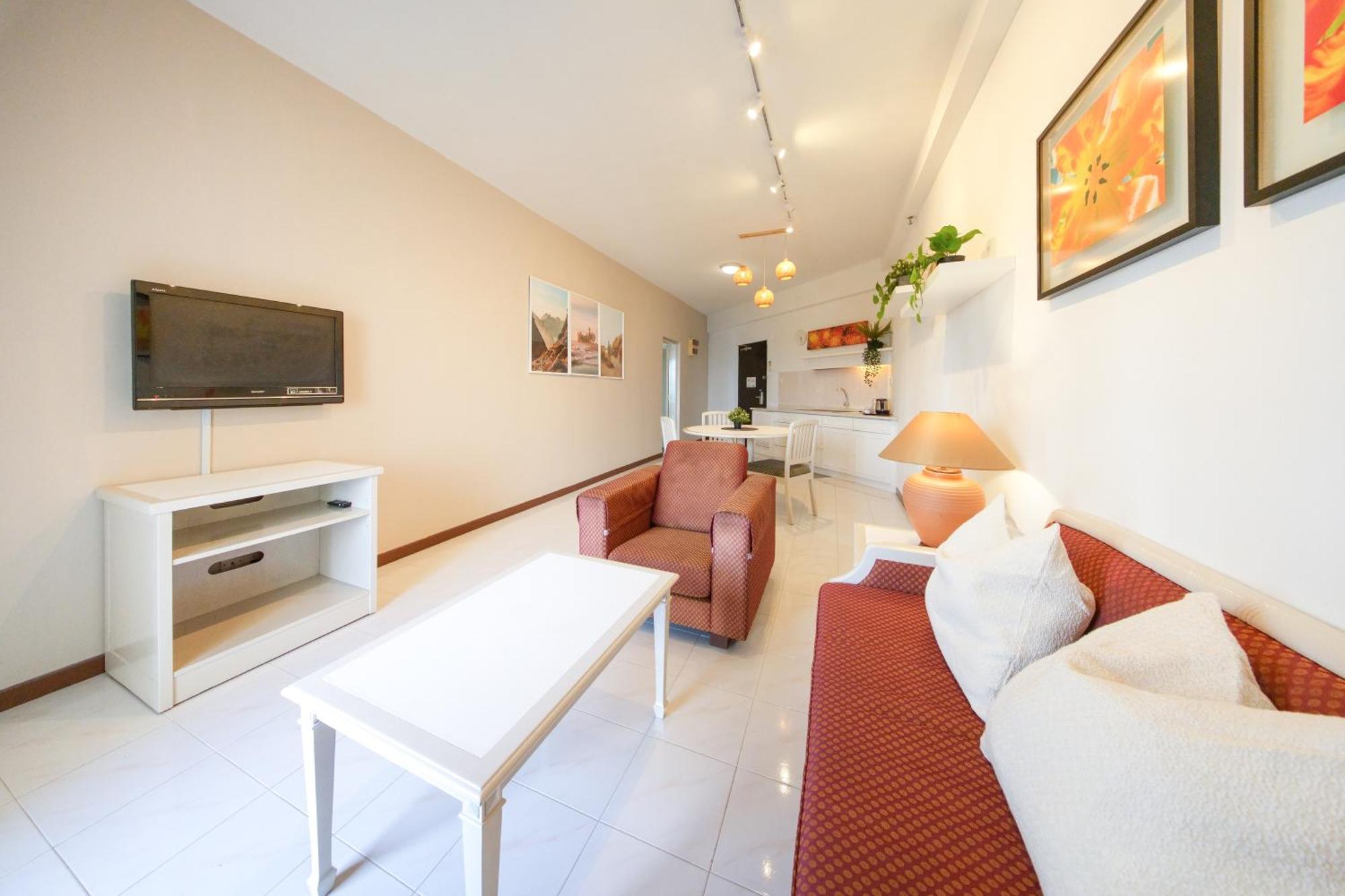 Rainbow Paradise Resor 4*