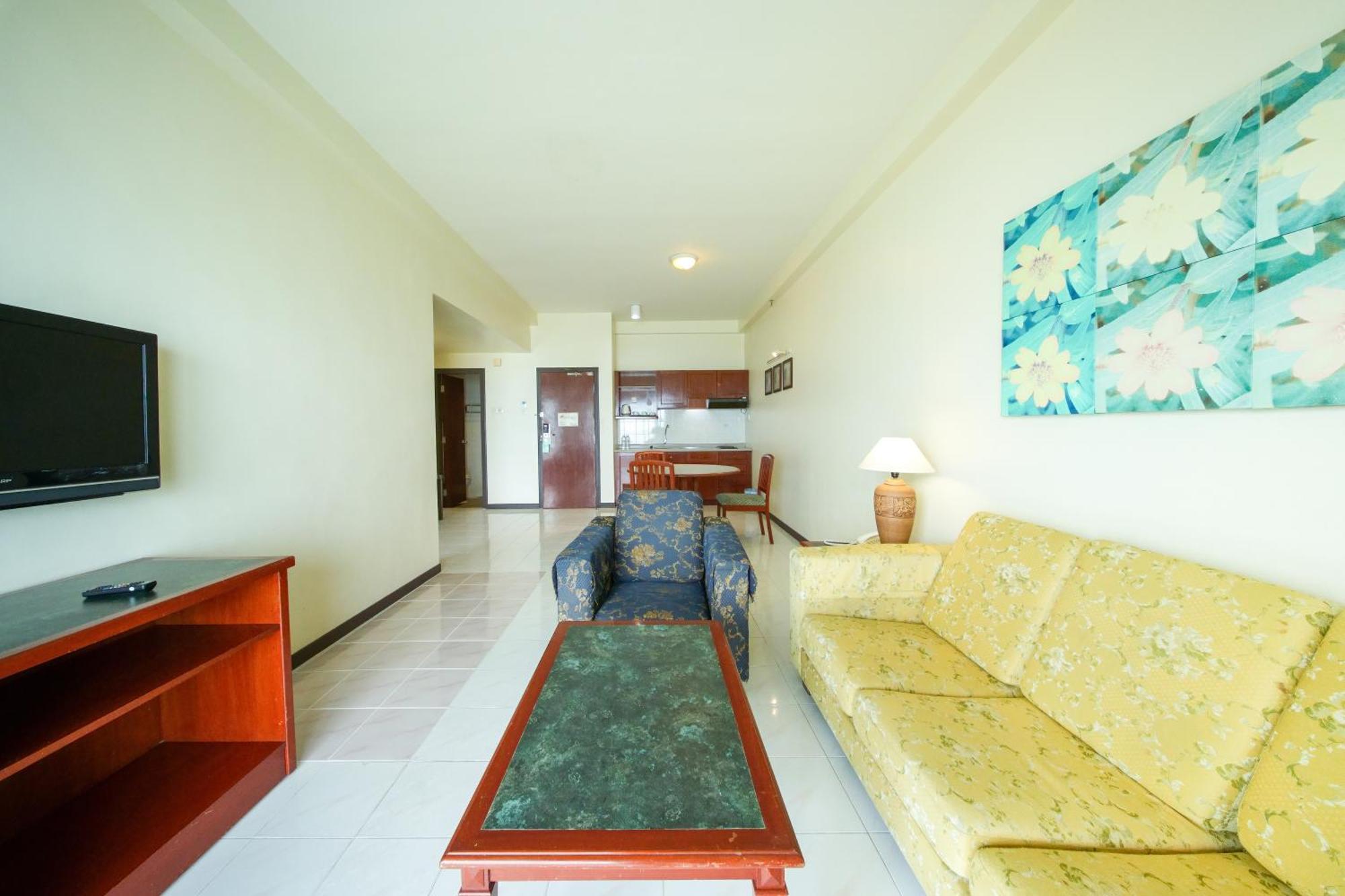 Rainbow Paradise 4* Tanjung Bungah (Penang)