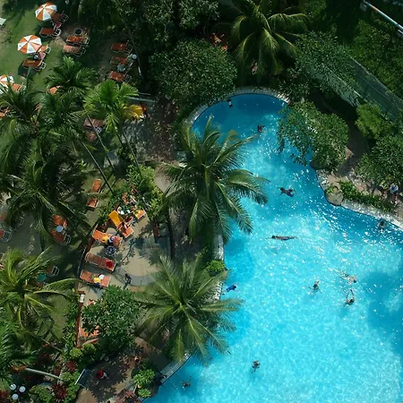 Rainbow Paradise Beach Resort 